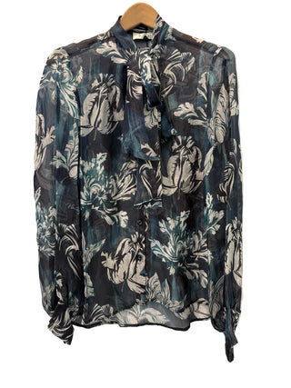 CHIFFON SCARF SHIRT