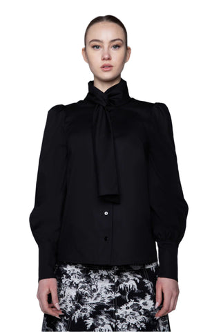 BLACK BLOUSE