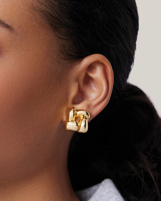 WOVEN SQUARE EARRINGS