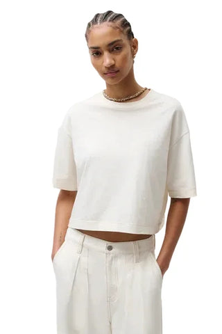 MAE CROPPED TEE
