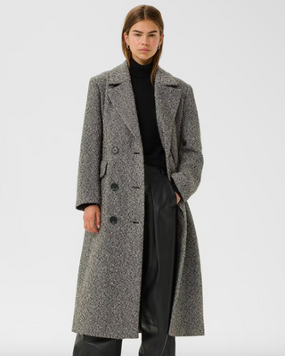 YASHA LAPEL COAT