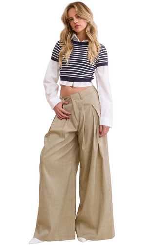 WIDE LEG PLEATED TROUSERS
