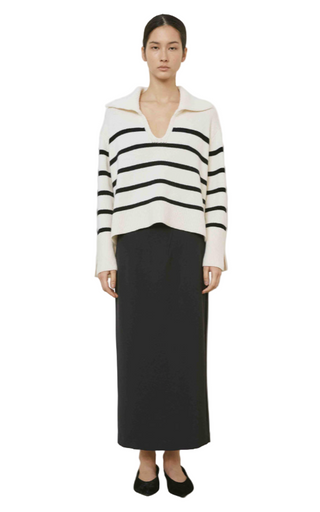 STRIPE COLLARED SWEATER